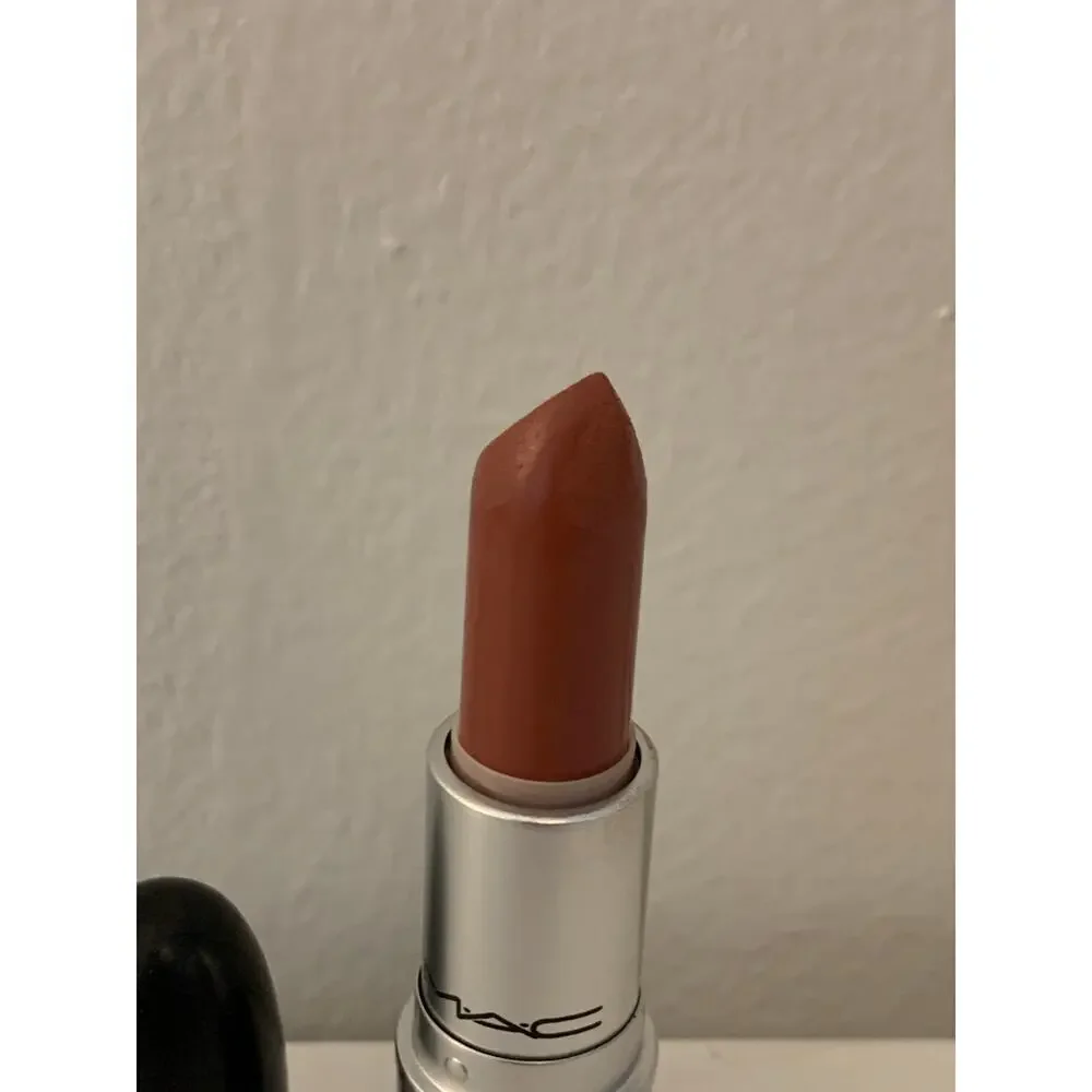 MAC Amplified Crème Lipstick - 128 SMOKED ALMOND - .1oz./3g  *USED* Pink Nude
